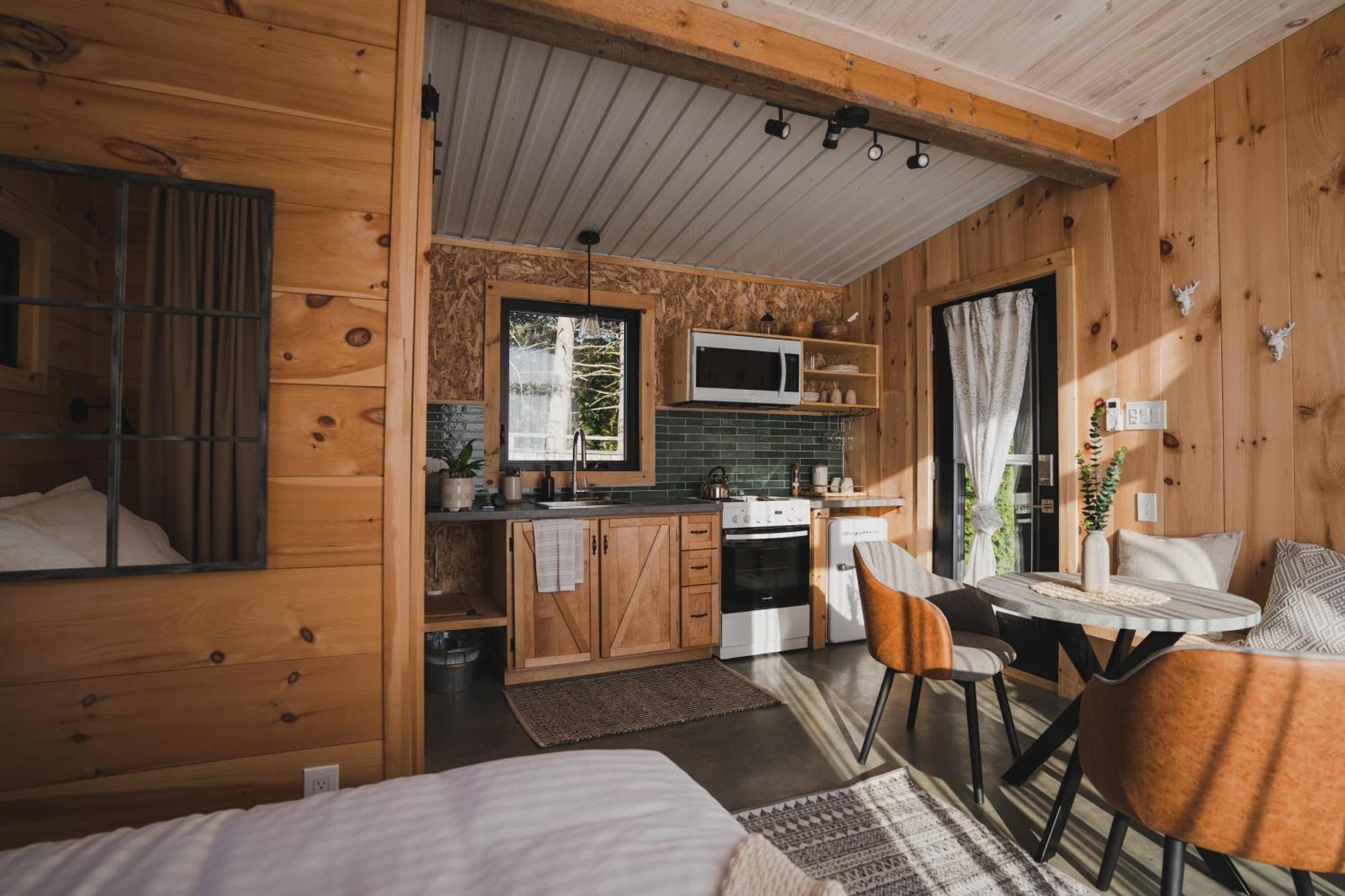 Villa Le 2800 Du Parc Shawinigan Exterior foto